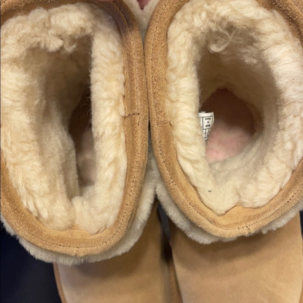 Ugg Boots - image 4